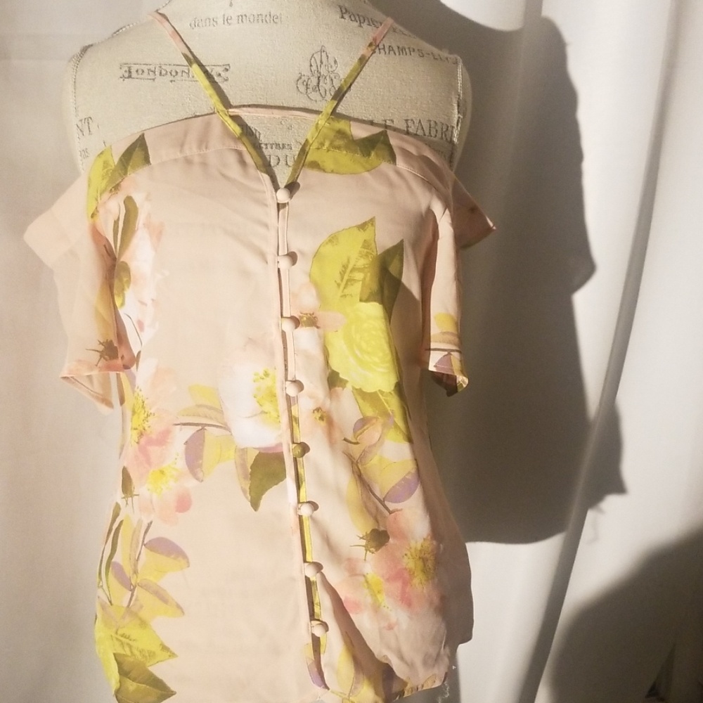 Flower print blouse